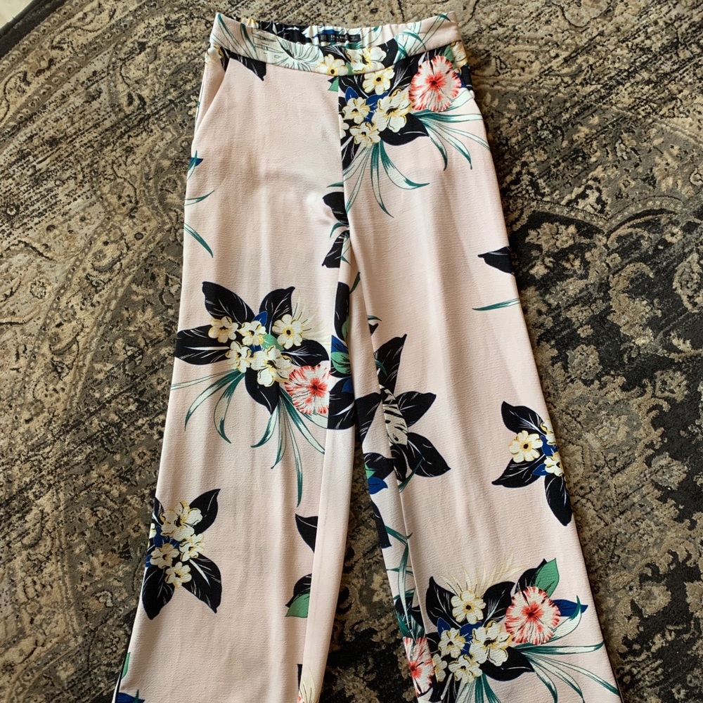 Zara Light Pink Floral Print Wide Leg Pants